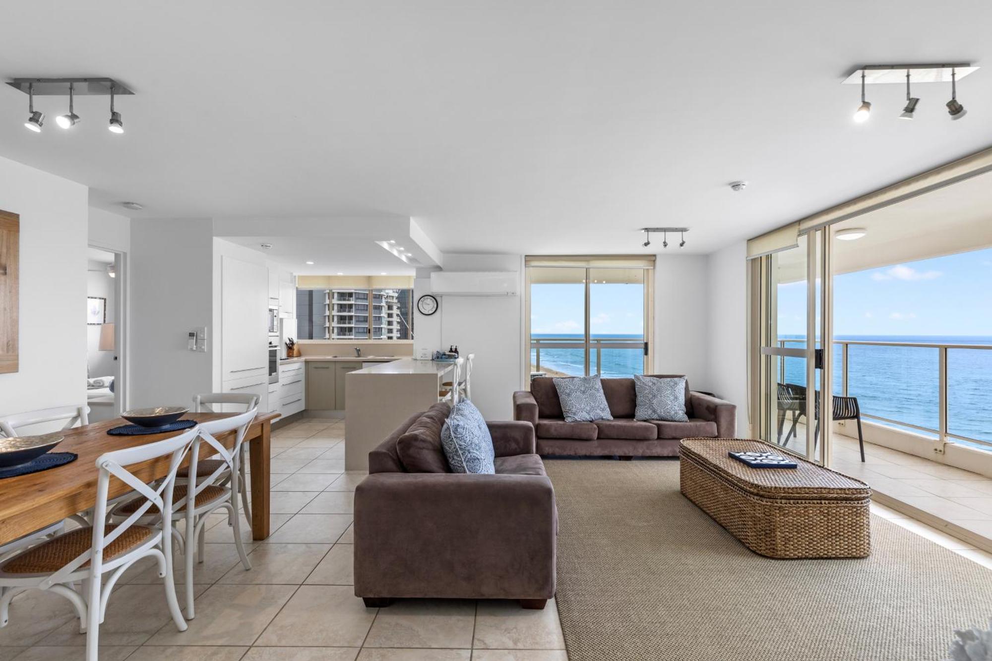 Viscount On The Beach Gold Coast Habitación foto